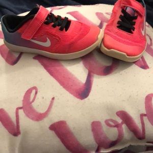 Used children Nike sneaker